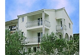 Alojamiento en casa particular Slatine Croacia